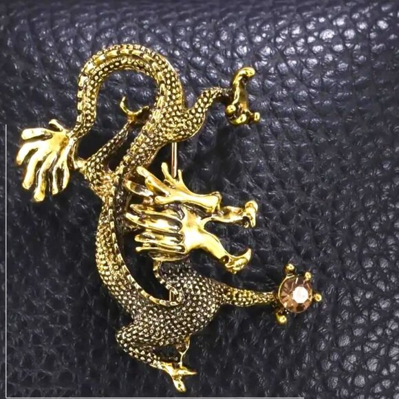 Dragon Brooch Rhinestone Chinese Loong Folklore Mythology Wise Stylish Trendy - Picture 2 of 3